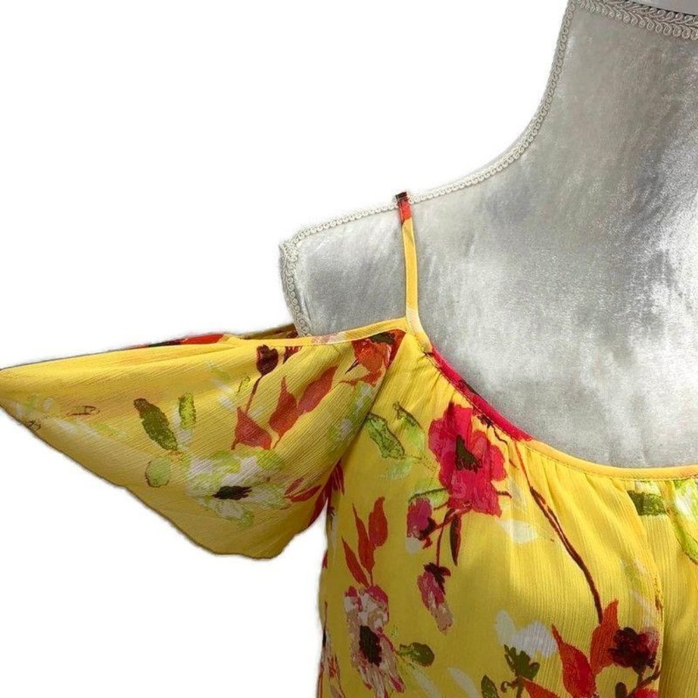 Kut From the Kloth Mixed Media Cold Shoulder Top - Picture 2 of 8
